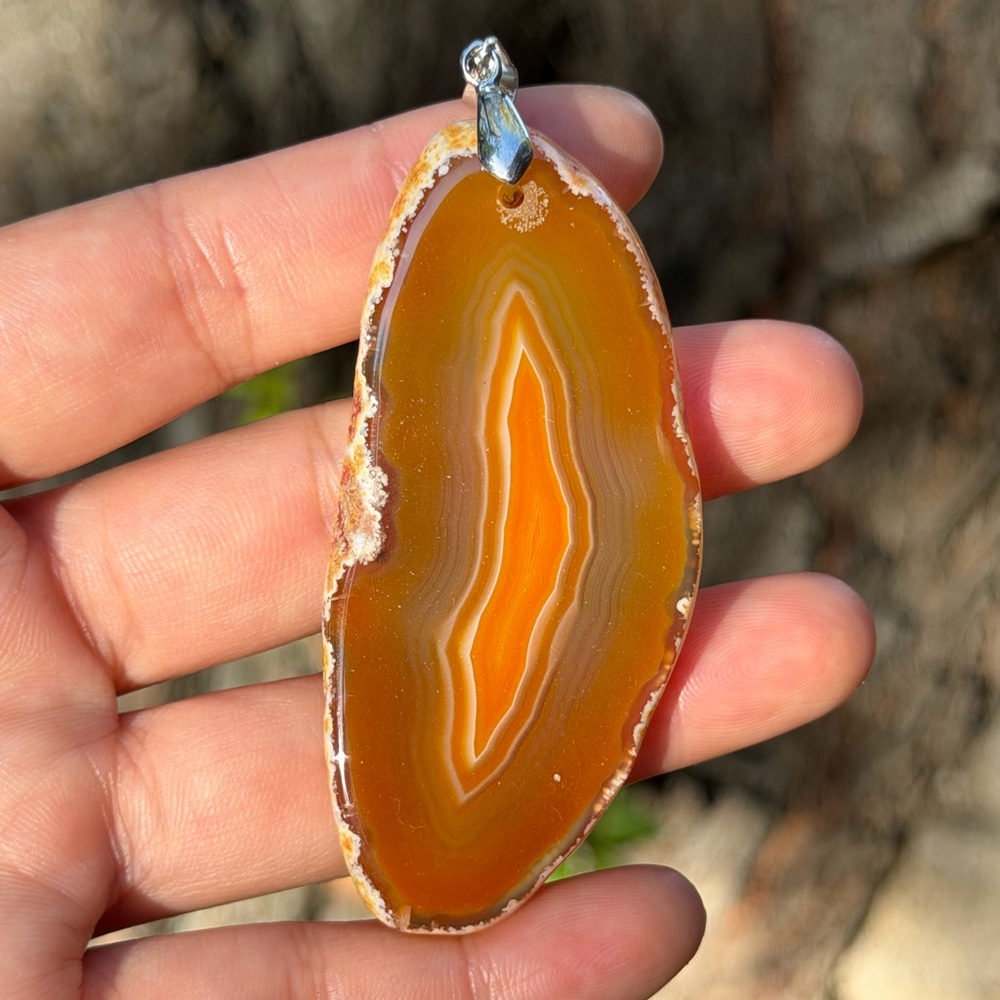 Sterling silver 925 stamped long orange banded agate pendant 0738